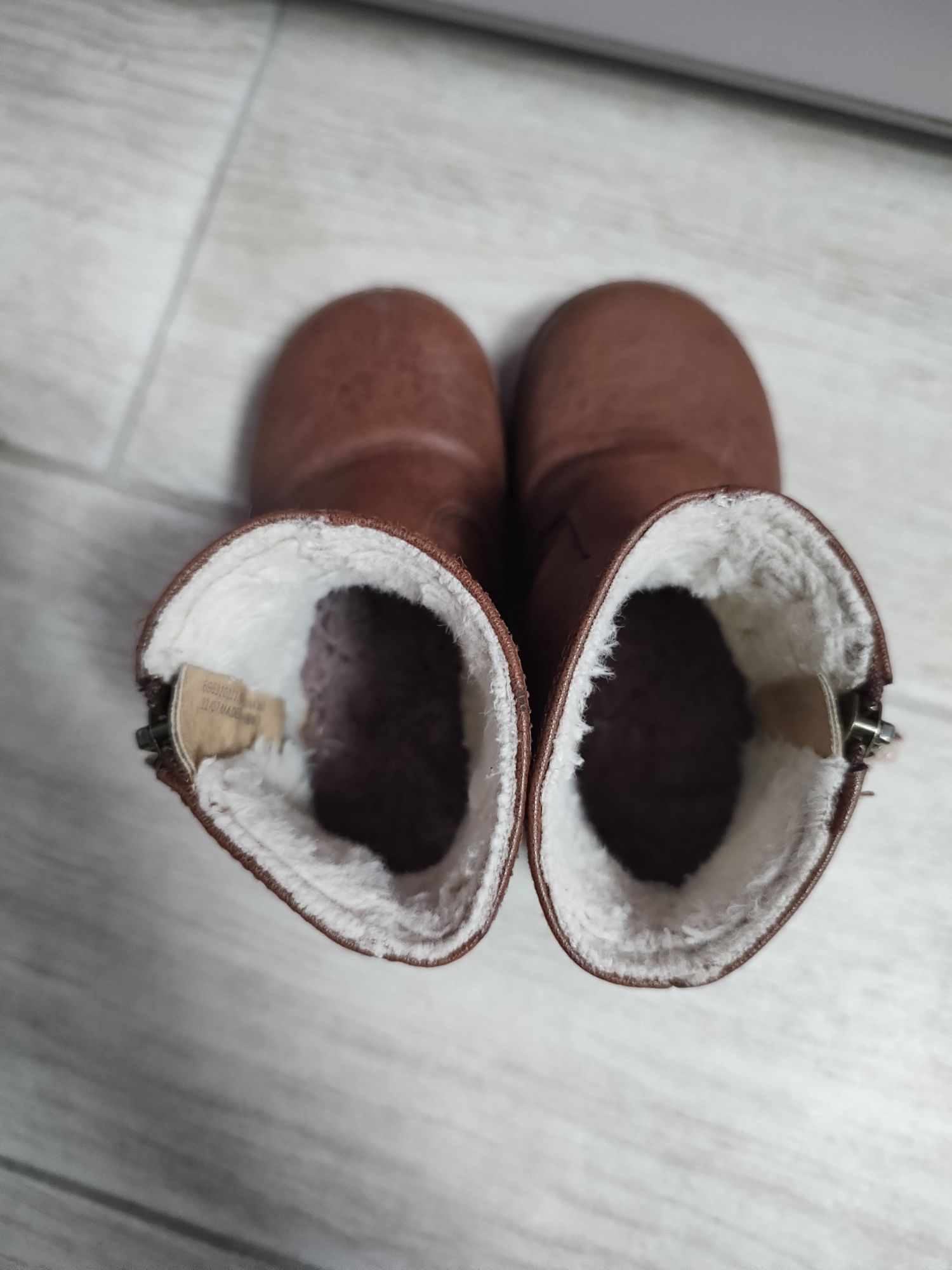 Чоботи чобітки зимові фірмові дитячі