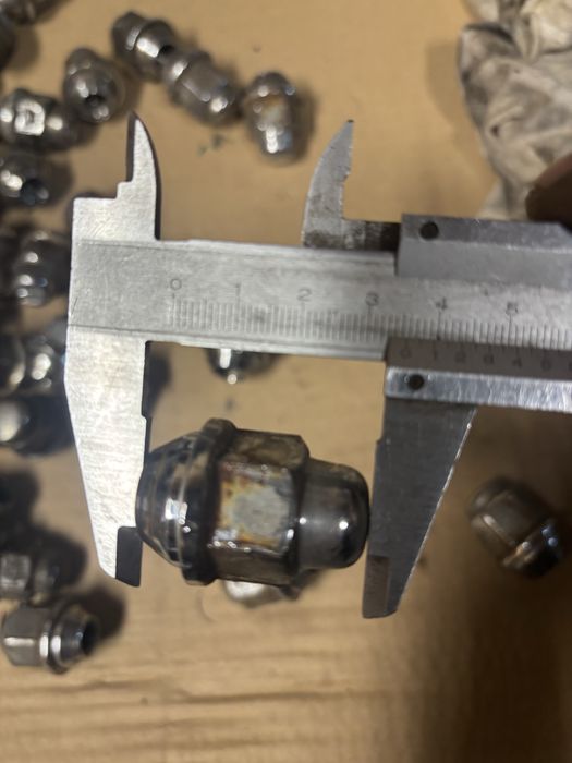 KIA RIO M12x1,5 nakretki do kół hyundai toyota mazda honda