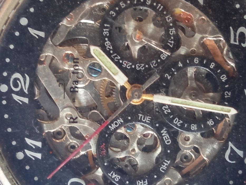 Часы Rene Barton