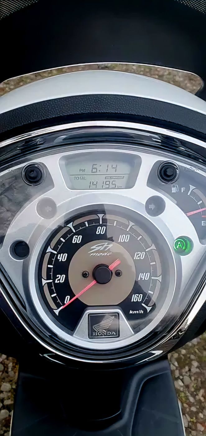 SH 125 cbs kat B niski przebieg podobny do x max 125 x 8 125 vespa 125