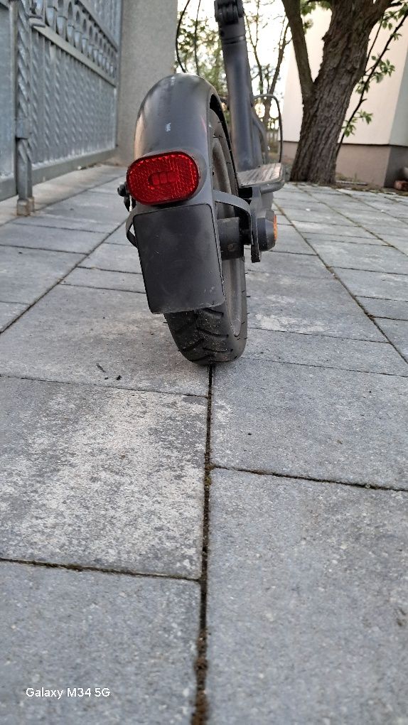 Hulajnoga elektryczna Xiaomi Mi 1s