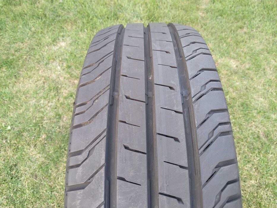 opona 215/60/17C Continental Conti Van contact 200 1 sztuka 8mm