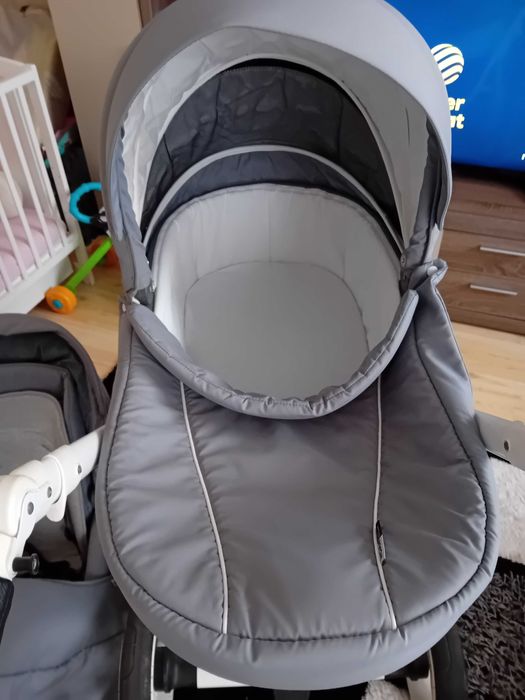 Sprzedam wózek ADAMEX 2W1