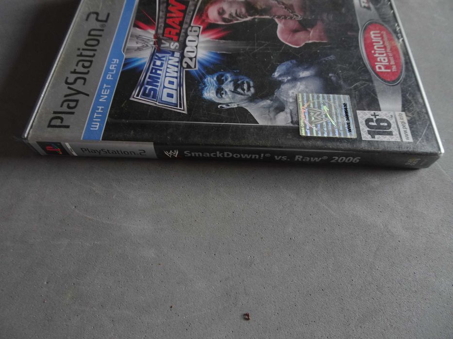 Jogo Playstation 2 PS2 - Smack Down Vs Raw 2006
