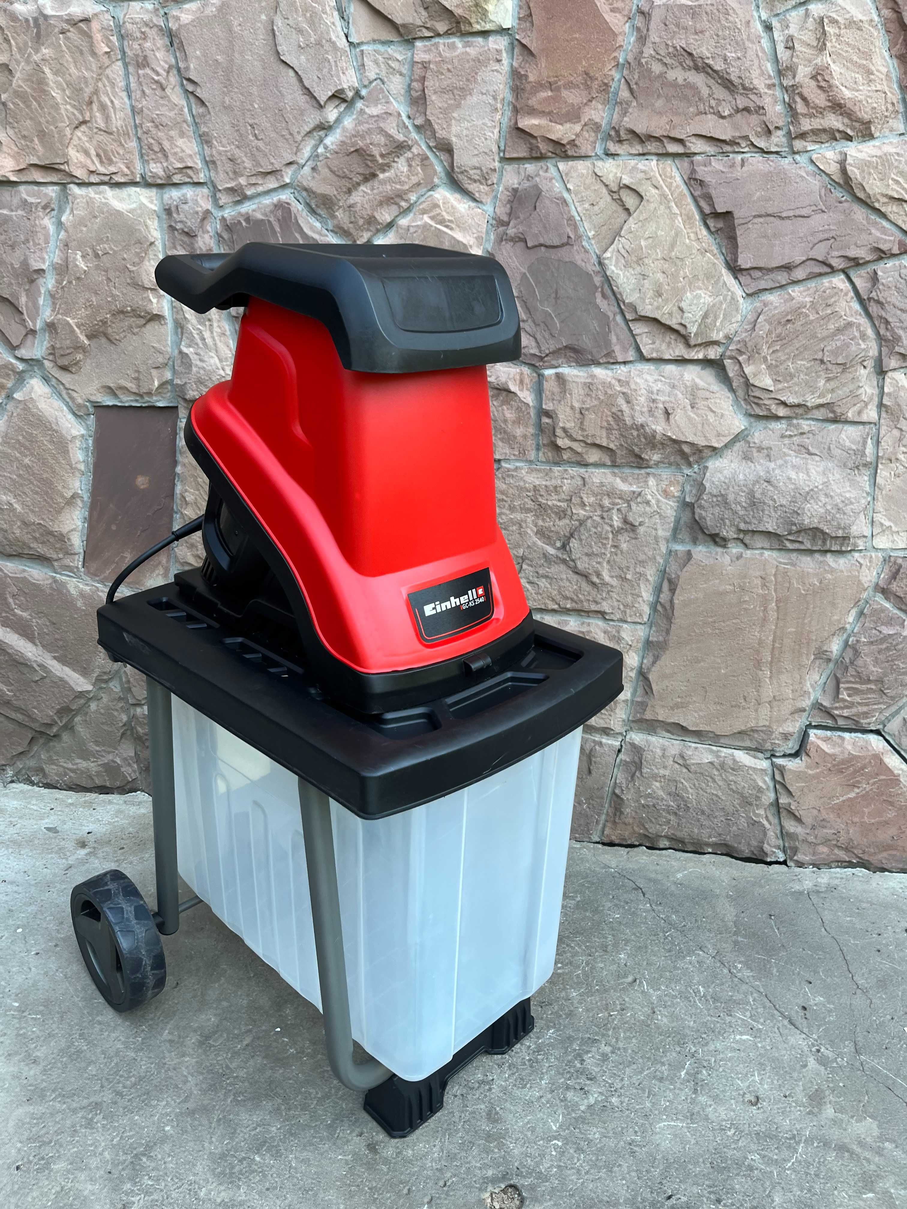 Садовий подрібнювач Einhell GC-KS 2540 CB
