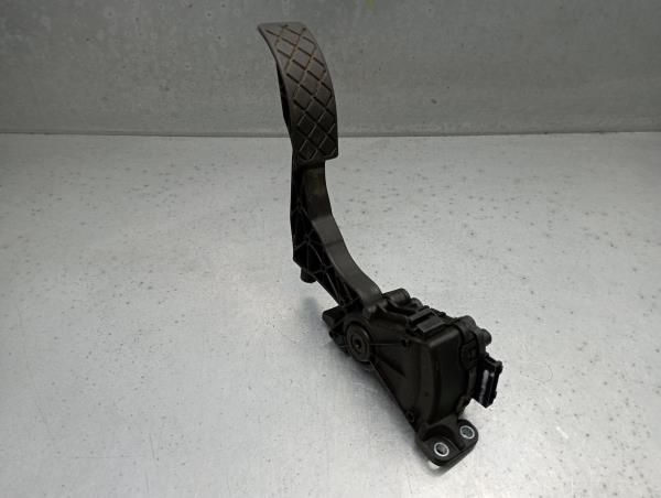 Pedal do acelerador SEAT Ibiza IV (6J5, 6P1)