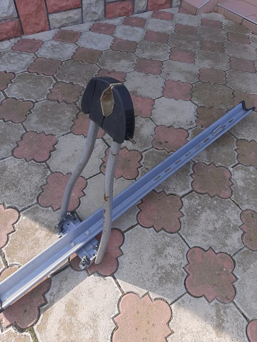 Велобагажники на автомобіль