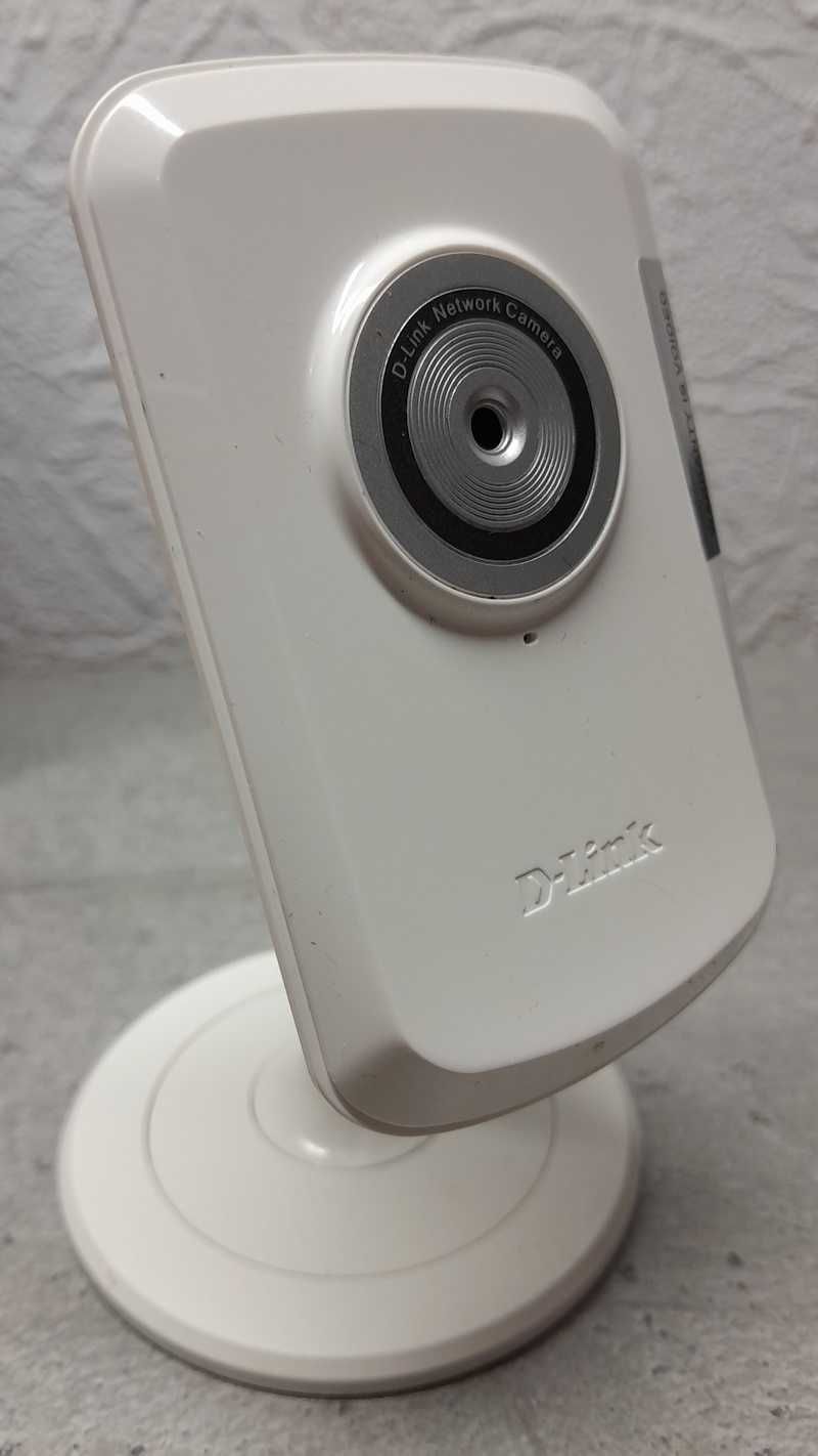 Відеонагляд IP-камера D-Link DCS-930L
