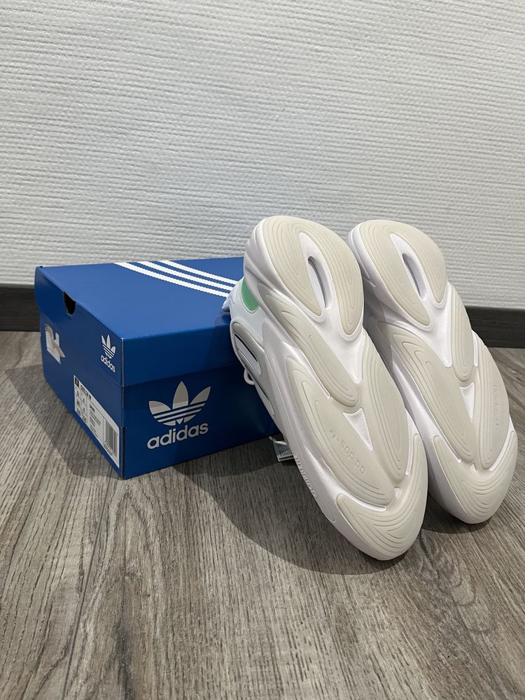 Кросівки адідас OZELIA SHOES Adidas