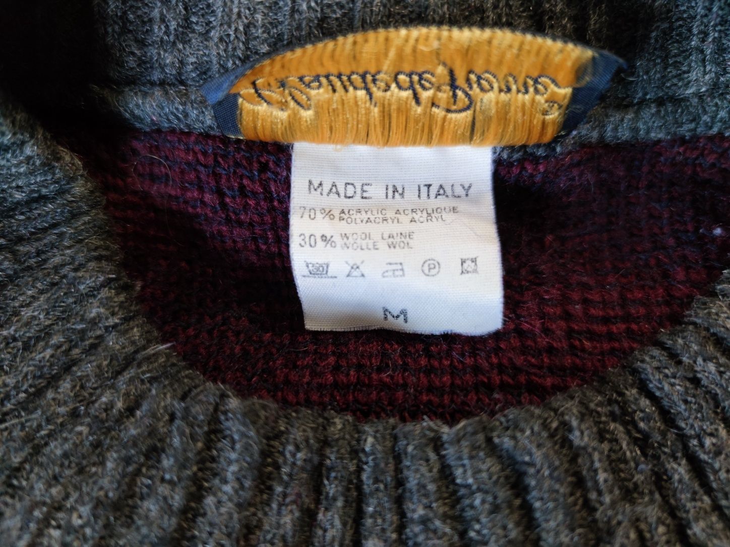 Sweter vintage z wełną włoski