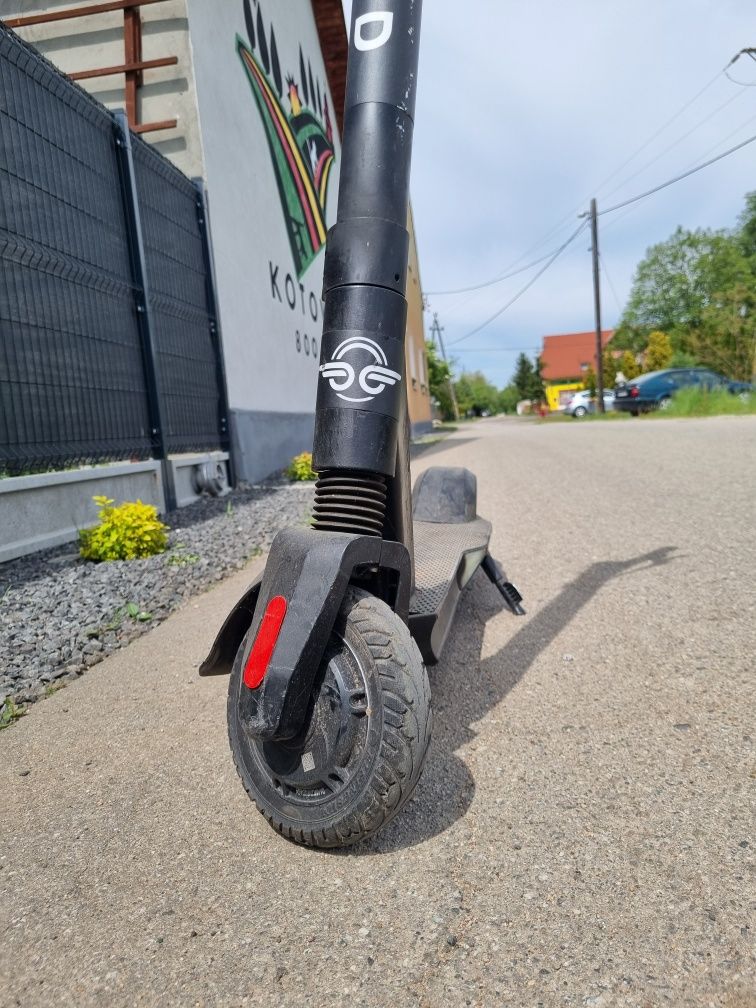 Hulajnoga Elektryczna Bird 30km/h, zasięg 28km