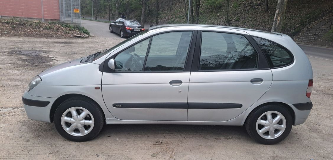 Renault Scenic Lift  1.6 Benzyna Gaz LPG Alu Klima Zarejestrowany