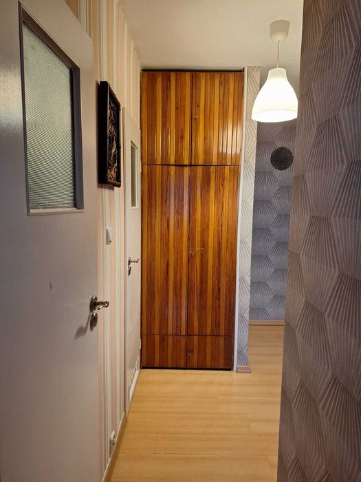 3-pokojowe, przestronne mieszkanie z balkonem na wynajem, 57m2