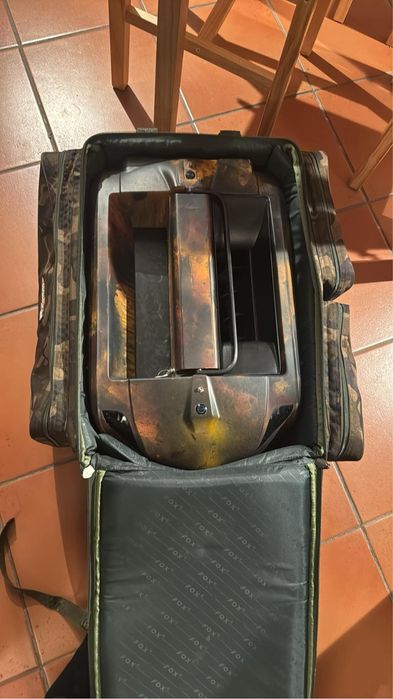 Do sprzedania Łódka zanętowe RT 4 cały zestaw