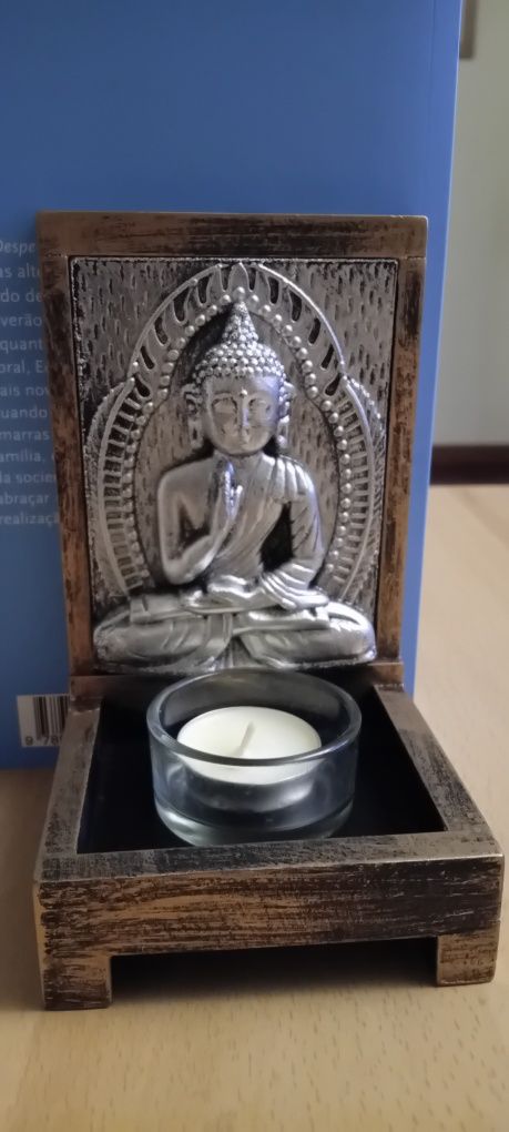 Porta velas com Buda