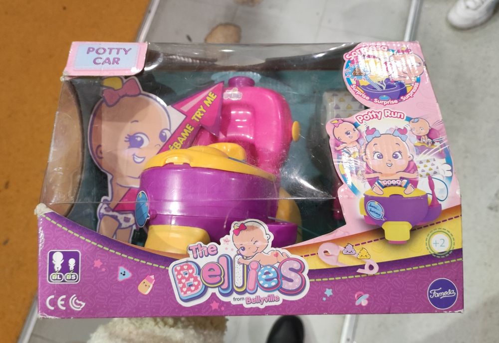 Potty car The mini bellies da famosa (novo)