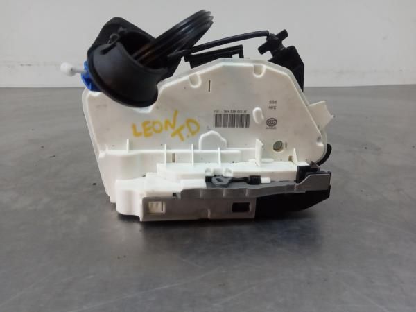 Fechadura / fecho porta trás direito SEAT Leon (5F1)