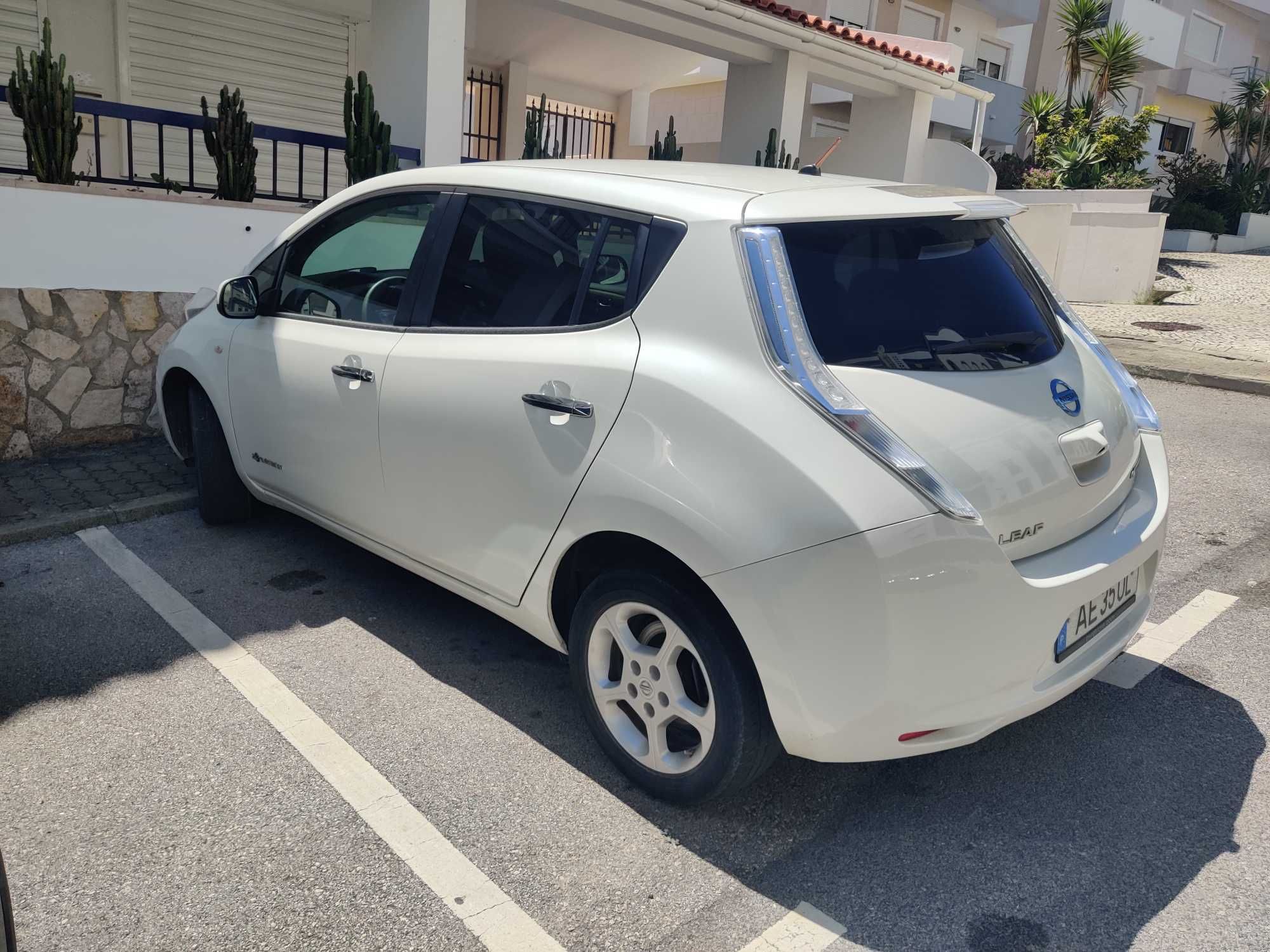 Nissan Leaf ZE0 Acenta