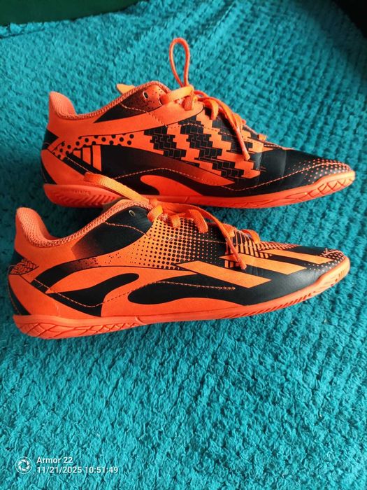 Halówki Adidas unisex roz. 36, jak nowe