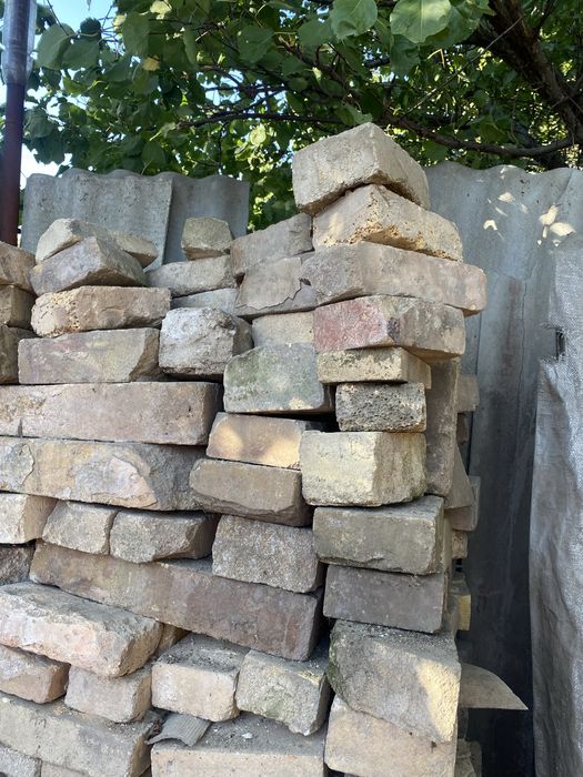 Огнеупорный кирпич и блоки цегла