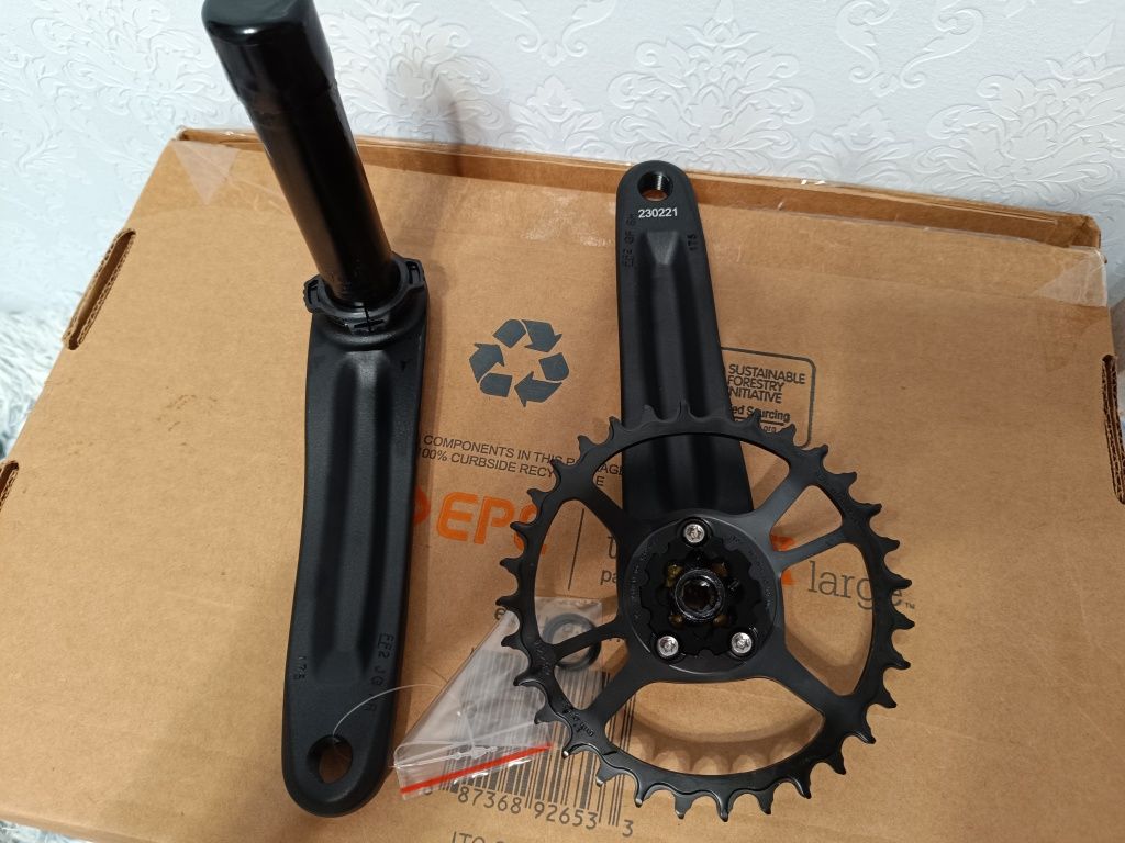 Нові шатуни SRAM X1 dub 175 мм 32Т