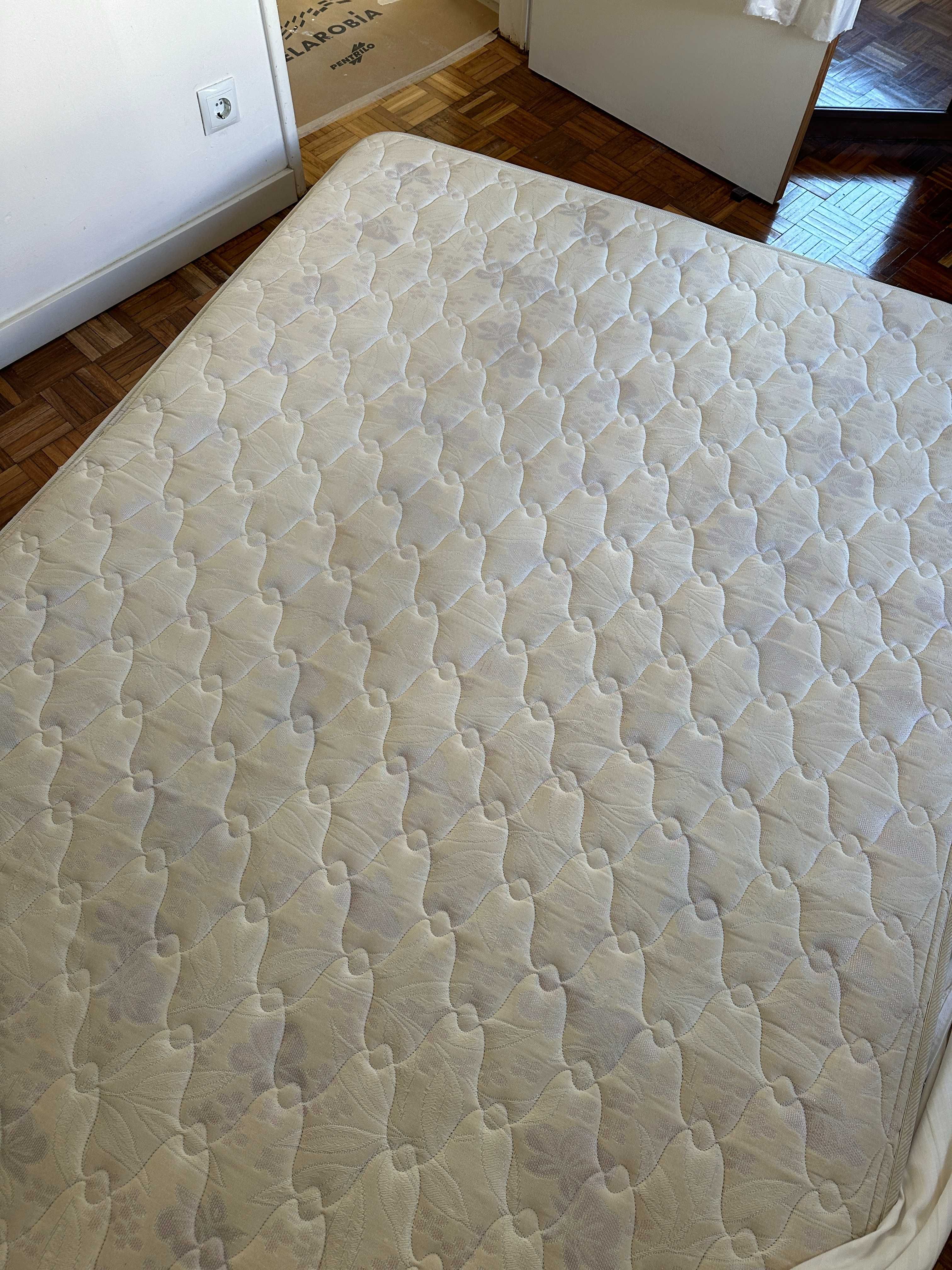 Colchão de casal ortopédico MOLAFLEX 140x190