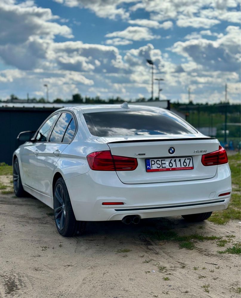 Bmw f30 330 i xdrive LCI biała