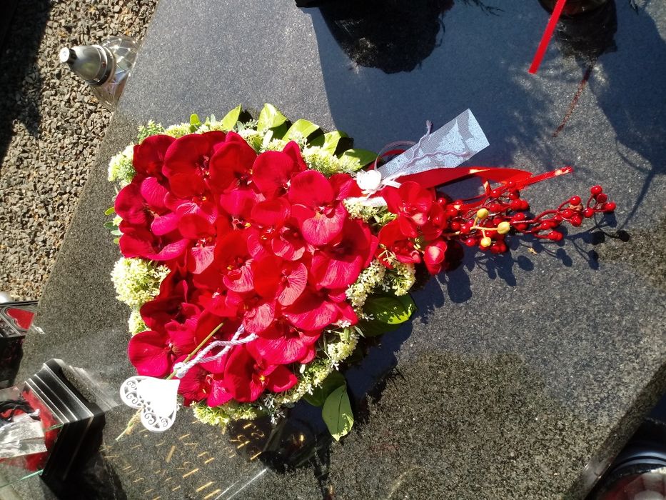 Wiązanki na cmentarz, bukiety