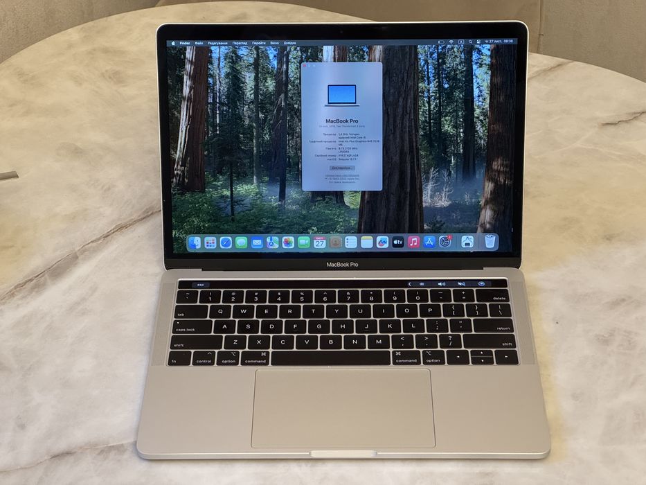 MacBook Pro 2019 8/256Gb i5