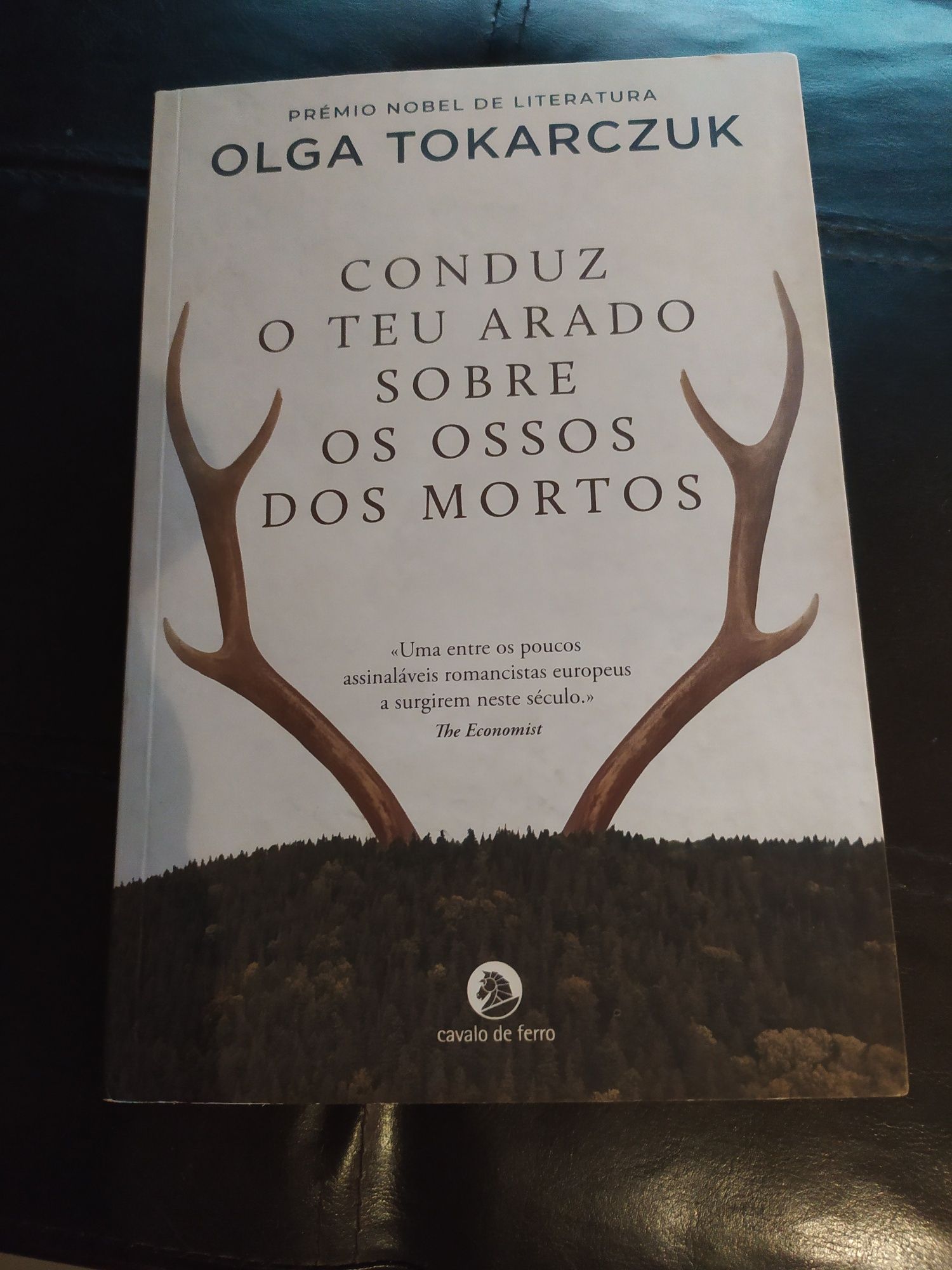Livro Olga Tokarczuk Conduz o teu arado sobre os ossos dos mortos