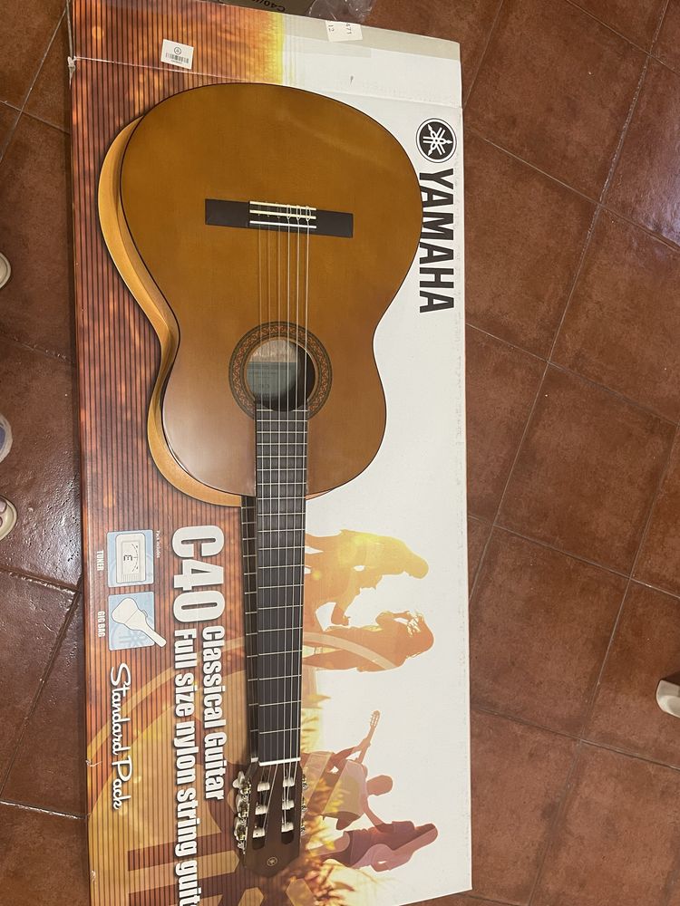 Yamaha C40 Guitarra Clássica