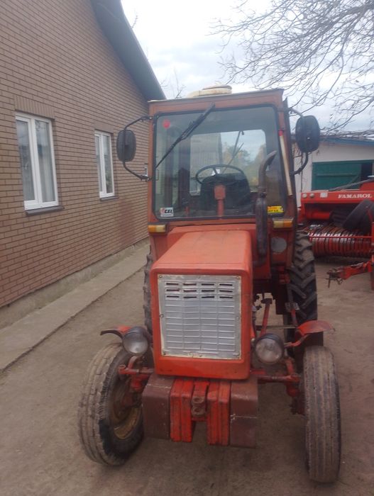 Продам трактор т25