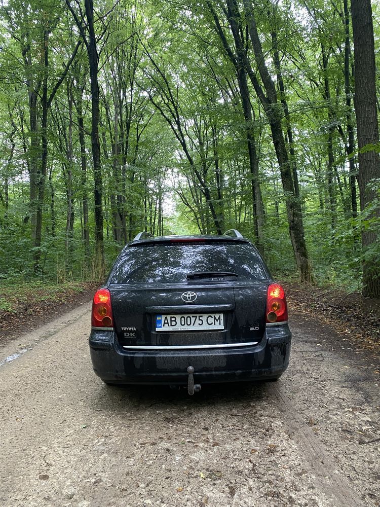 Toyota Avensis….