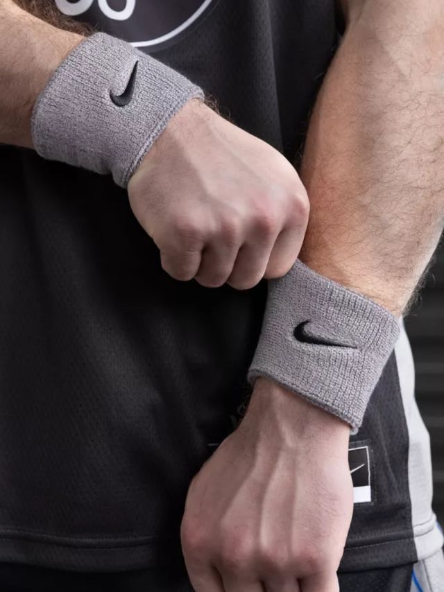 Напульсник на руку Nike