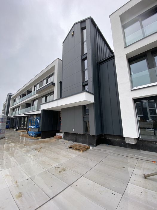 Obróbki blacharskie elewacje wentylowane dachy konstrukcje drewniane