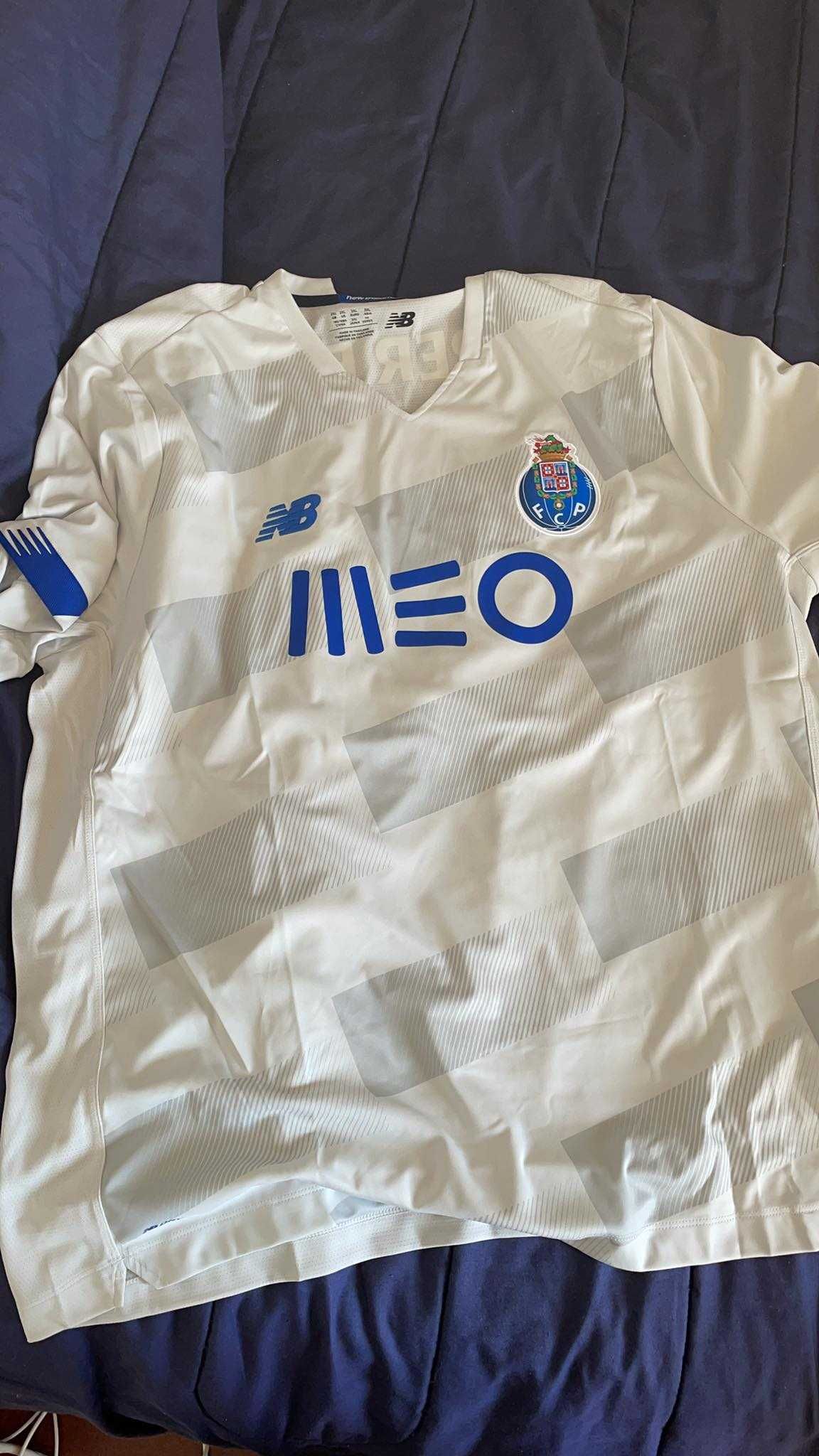 CAMISOLA FC PORTO - Autografada PEPE - preço negociável