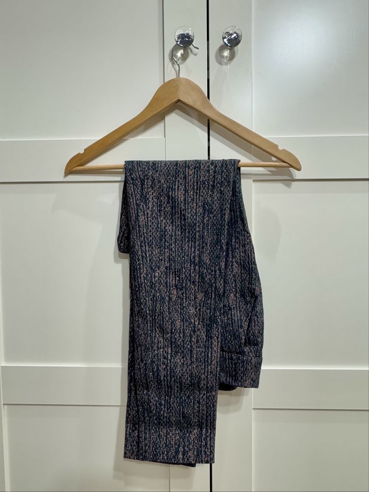 SIMPLE eleganckie spodnie cygaretki z miedzianą nitką 36