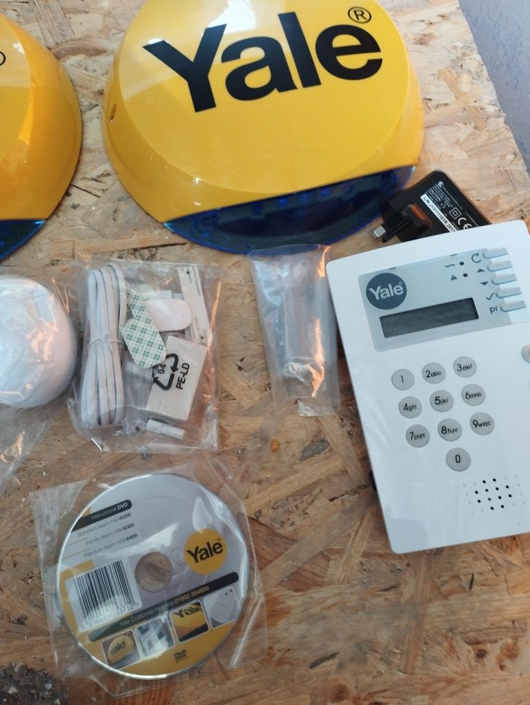 System alarmowy bezprzewodowy Yale HSA6400