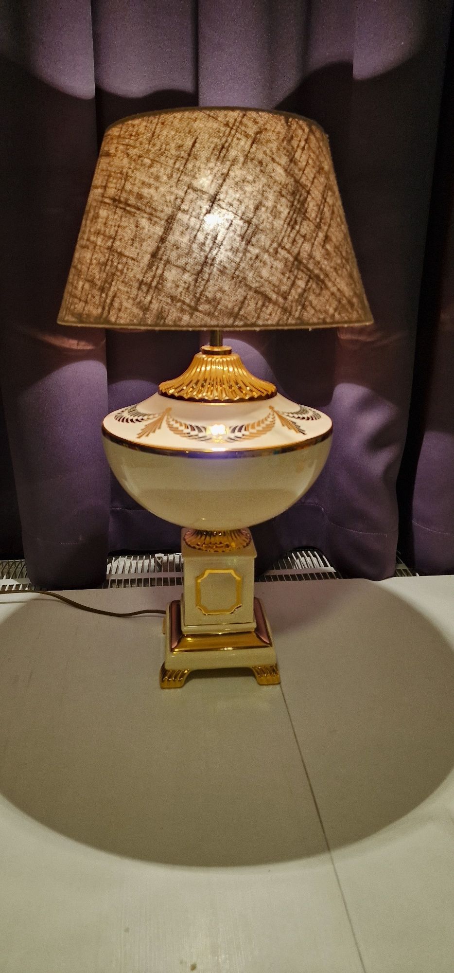 Na sprzedaż przepiękna złocona lampa Antyk