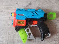 Pistolet Xshot na 3 naboje piankowe