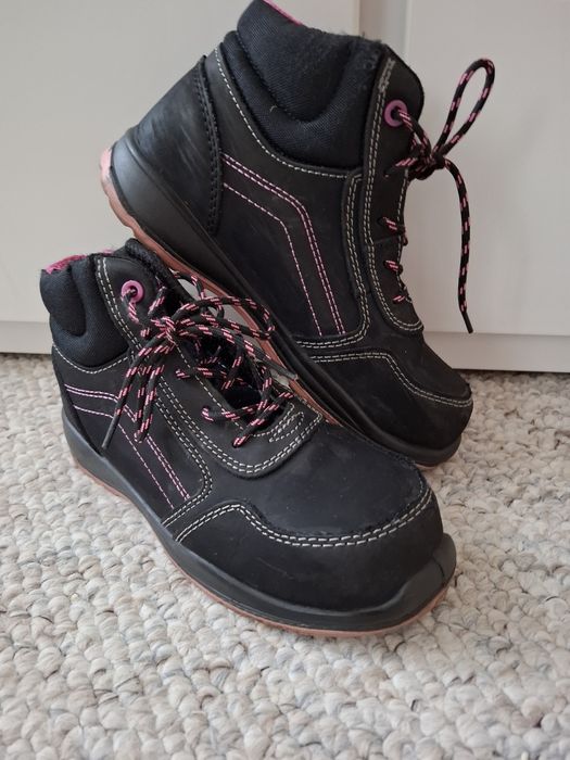 Buty jesienno-zimowe r.37 jak nowe