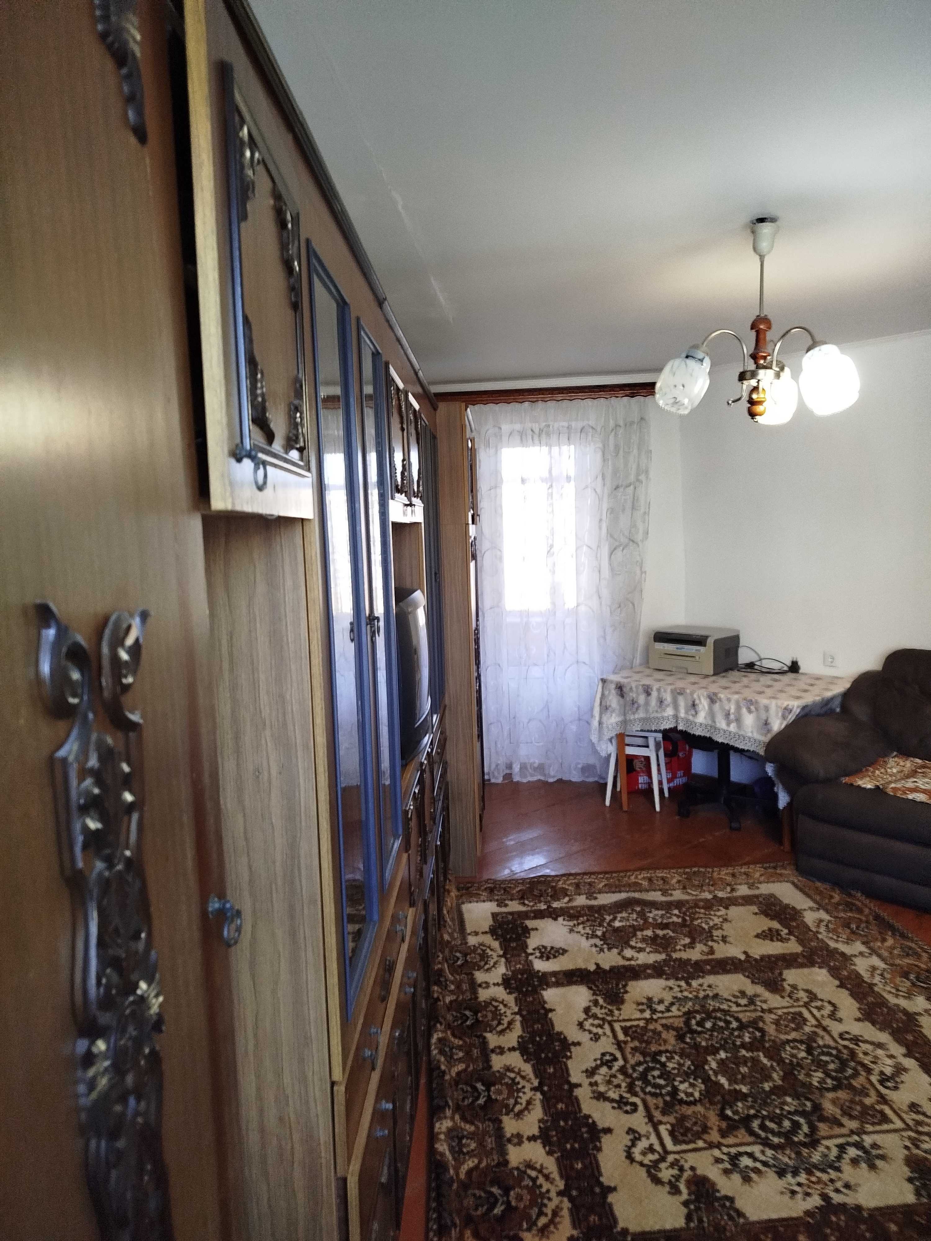 Продаж 3 кімнатна квартира ГМЗ Крошня