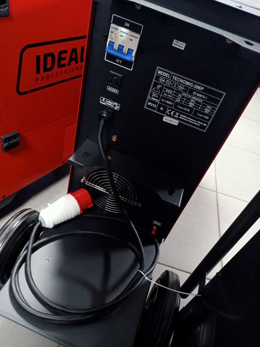 Spawarka migomat IDEAL MIG MAG 280A Puls Synergia 4x4 wyposażenie