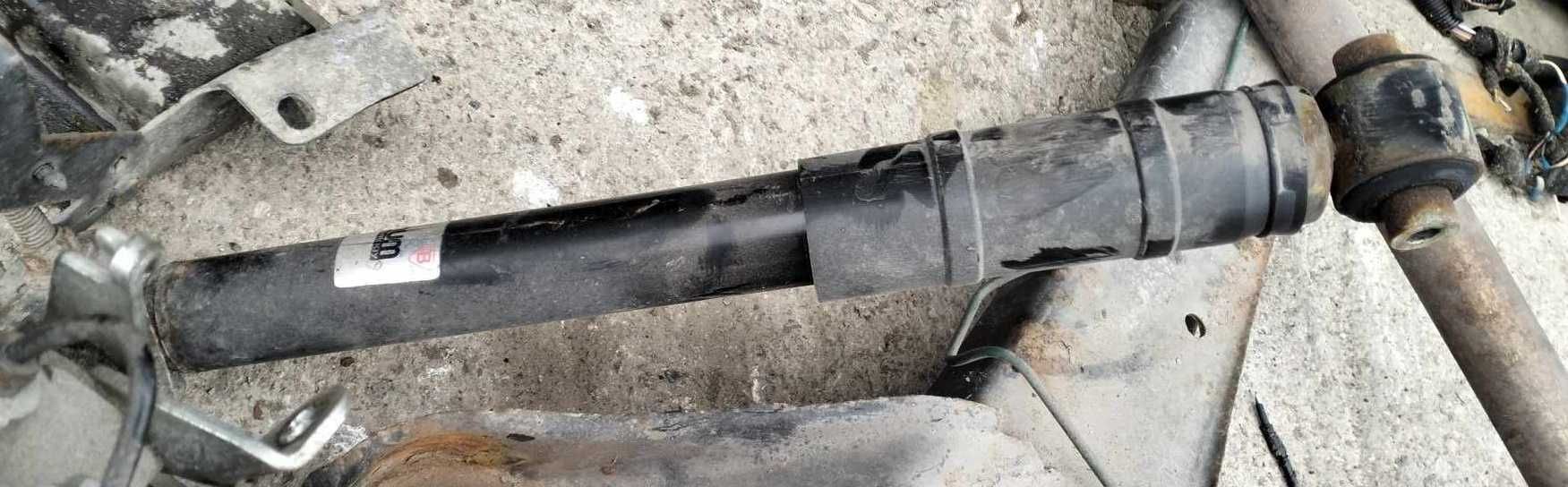 amortyzatory sprężyny tarcze wahacze zaciski renault scenic II