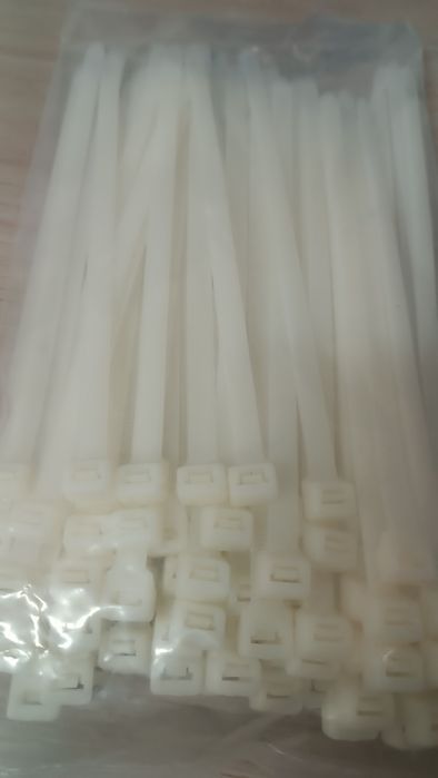 Trytytki/ opaski zaciskowe 200x2,5