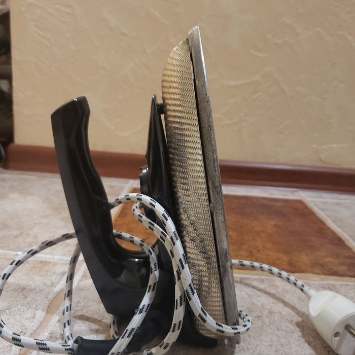 Элекроутюг праска