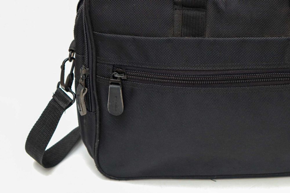 Bolsa Mala transporte de mão ou de ombro muito bom estado