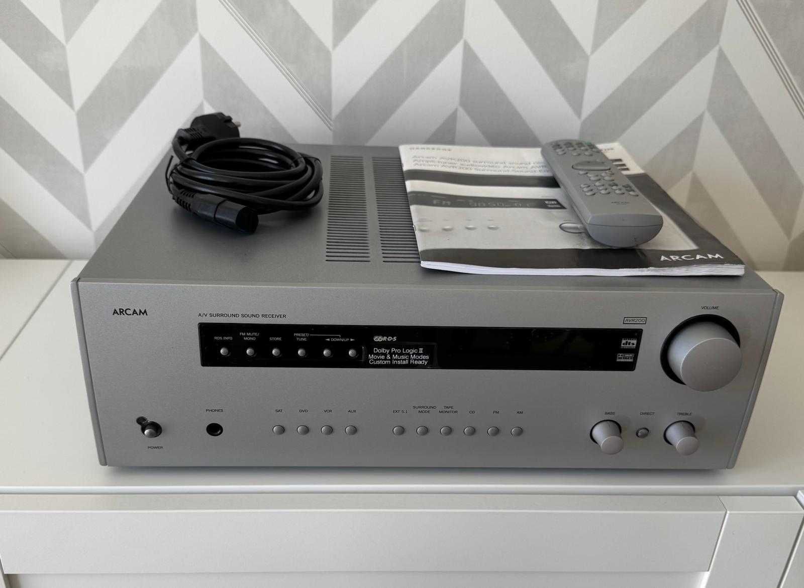 ARCAM AVR 200 Receptor de Som Surround
