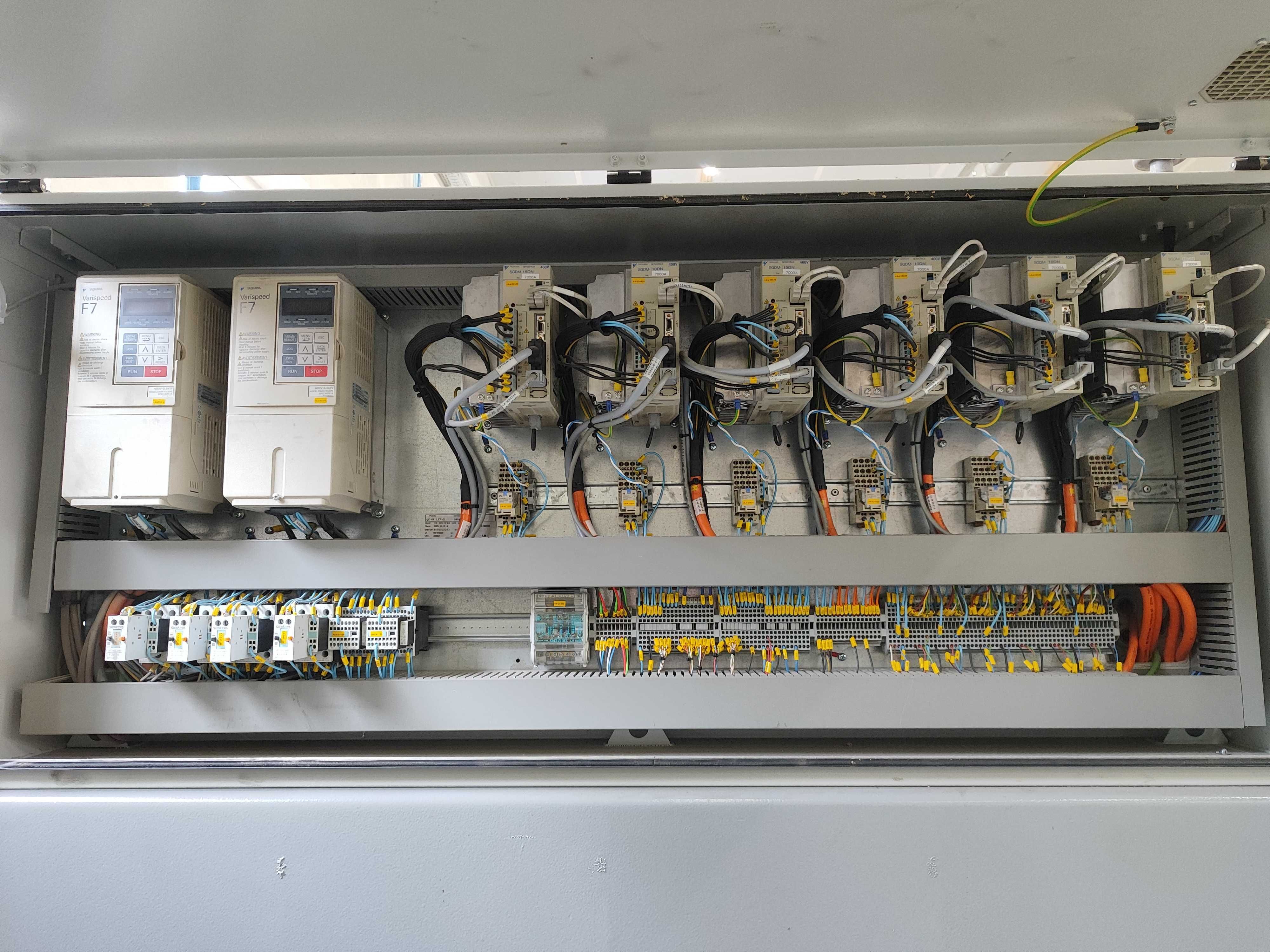 Centrum obróbcze CNC do drewna BIESSE SKIPPER 100