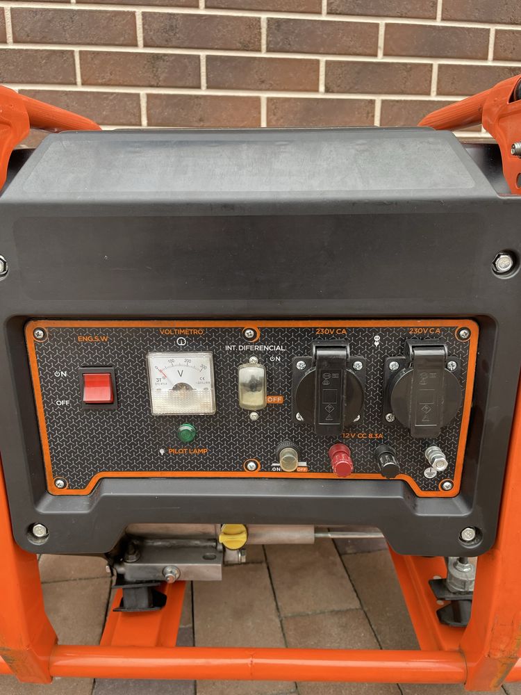 Генератор BLACK+DECKER BXGNP3000E 3000W